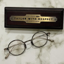 【TAYLOR WITH RESPECT】メーカー拘りのラウンドメタルフレーム！