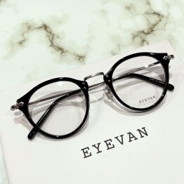 【EYEVAN】シンプルながらも拘りのコンビネーションフレーム！