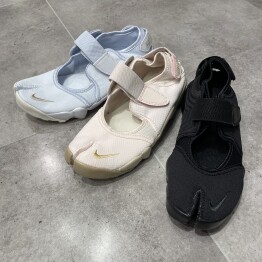 【NIKE AIR RIFT　NEW COLOR!!!】