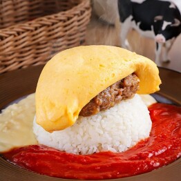 【チーズと生はちみつBeNe】新商品登場！ナイフを入れる瞬間が特別な体験となる「ふわとろハニーオムレツ」