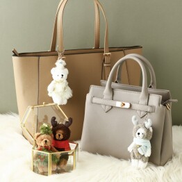 【NEW!!】クリスマス気分高まるキーホルダー🧸🎄