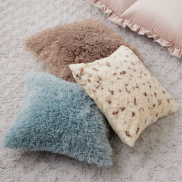 【SALE!】冬らしいお部屋作り🛋️