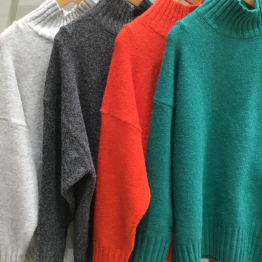 ブークレタートルニットプルオーバー 