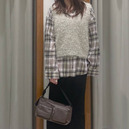 ショートラメファーベスト✨