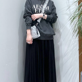  ピグメントロゴスウェットプルオーバー