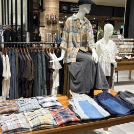 秋服入荷しております！！
