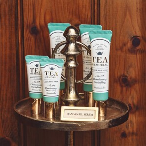 フレグランスシリーズ 「TEA MEMORIAL」この時期からのGIFTにおすすめをご紹介いたします。