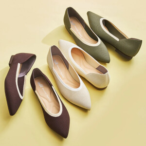 新作パンプス入荷しました🌸①