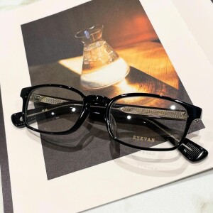 【EYEVAN】新作セルフレームの入荷です！