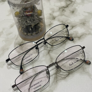 【Paul Smith】シンプルなスクエアメタルフレーム！