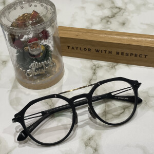 【TAYLOR WITH RESPECT】拘りの詰まったツーブリッジフレーム！