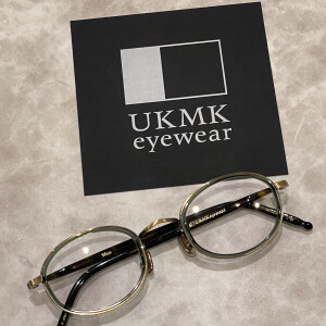 【UKMK eyewear】コントラストが美しいコンビフレーム！