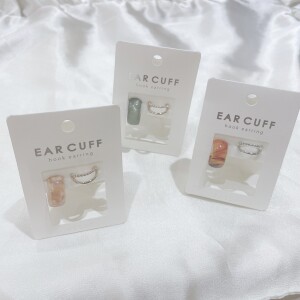 Acryl earcuffs  🔸🔷⚪️