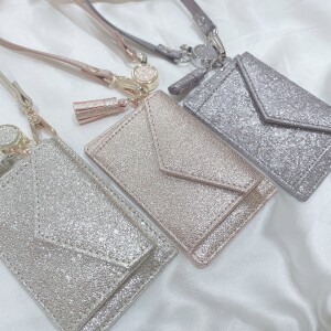 Glitter pass case *+。