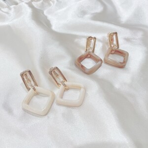 Acryl earring‪ 𓂃🏷