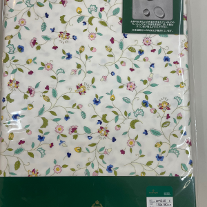 川島織物セルコンのテーブルクロスのお買得品😊