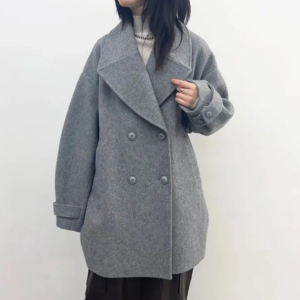 ☆寒〜い時にはウールコートの出番です♡☆