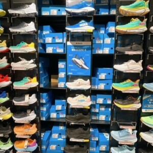 【シューズ】HOKA　リンコン４