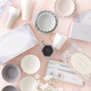 【New!】カジュアルな贈り物からフォーマルなギフトシーンまで💐