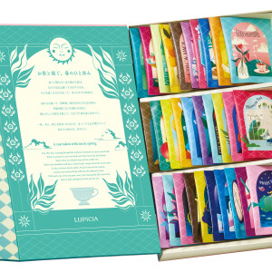 「ブック オブ ティー・アンポーズ」発売中！