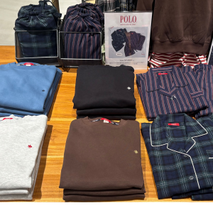 ポロ商品入荷してます！