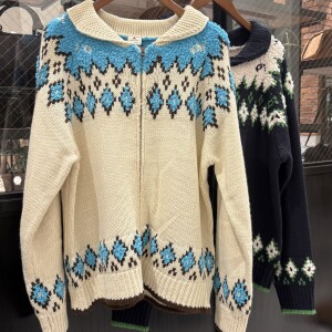 カウチンカーディガン入荷しました！