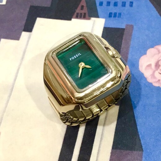 【FOSSIL】時計がなければ指輪を着ければいいじゃない...!★