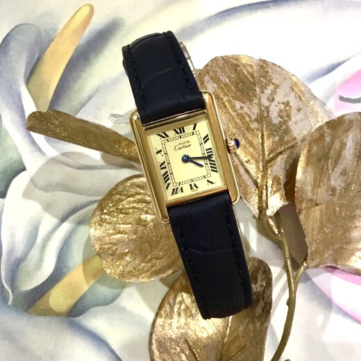 【Cartier vintages】マストタンク、入荷中★