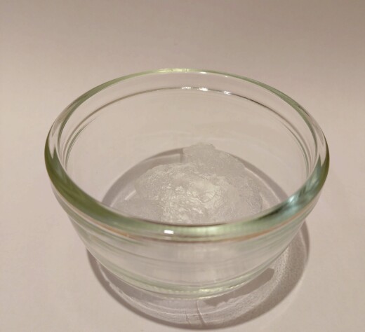 保冷剤を使って簡単！芳香＆消臭剤