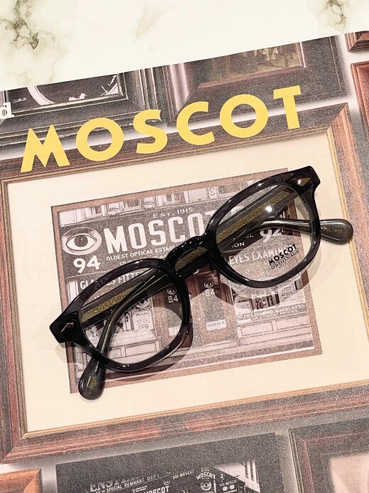 【MOSCOT】定番のセルフレーム！