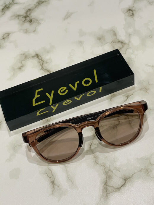 【Eyevol】柔らかな印象で使いやすいサングラス！