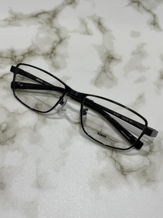 【RIDOL】シンプルで使いやすいメンズフレーム！