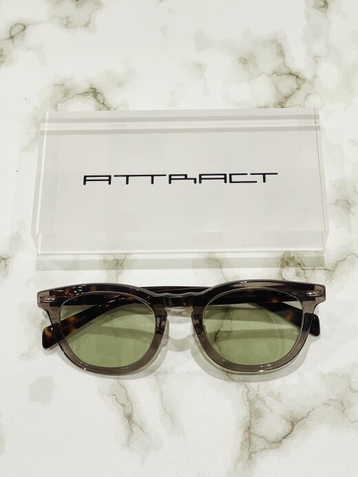 【ATTRACT】クリアセルフレームのサングラス！
