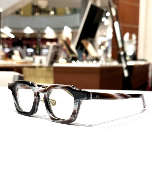 【Filton】個性が光るメガネ♪