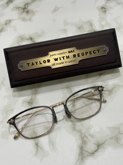 【TAYLOR WITH RESPECT】上品な色使いのメタルフレーム！