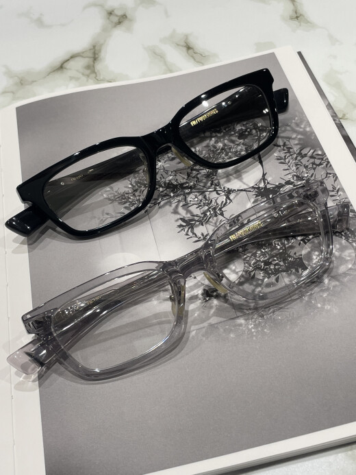 【FN/FOUR NINES】カジュアルなセルフレーム！