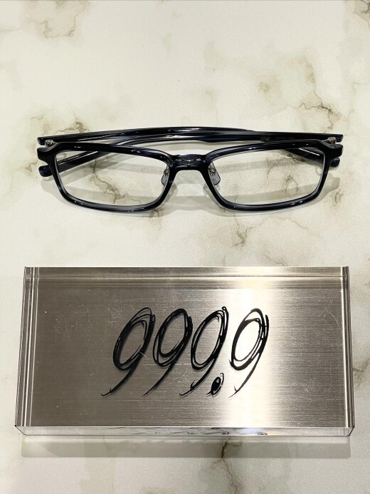 【999.9】使いやすいカジュアルフレーム！