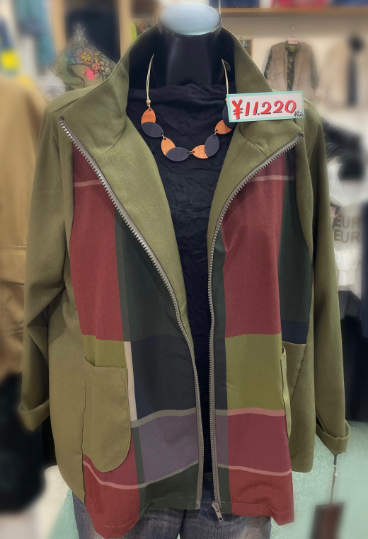 チェック柄 ジャケット入荷しました🍁