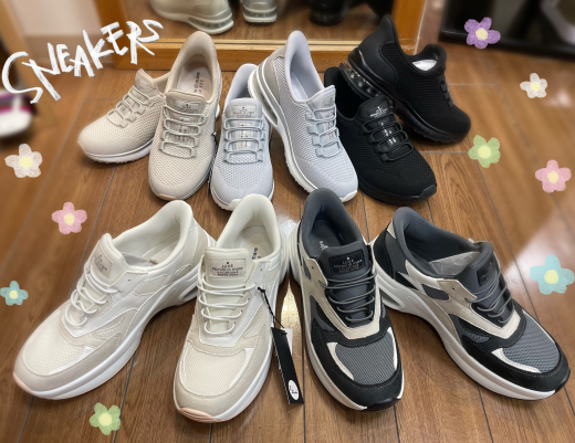 手を使わずサッと履ける快適スニーカー👟