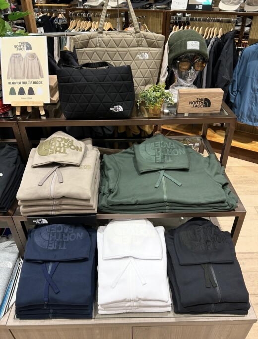 リアビューフルジップフーディ