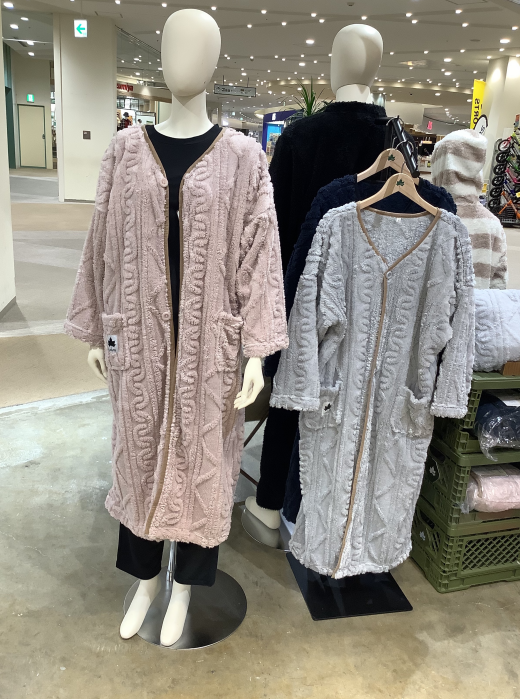 寒い季節にぴったりな着る毛布