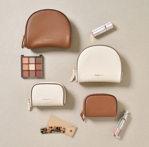 トレンドのバイカラー👜🤍