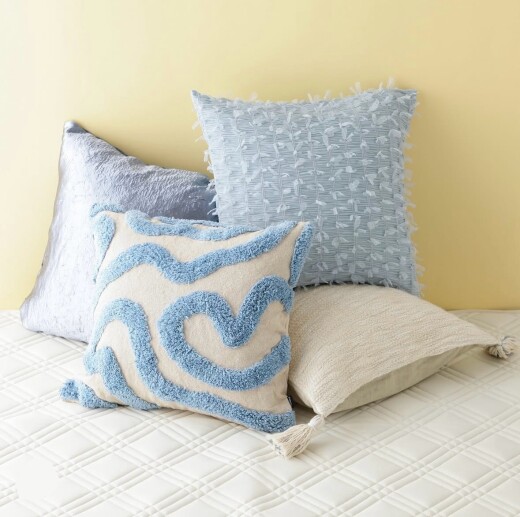 【SALE!】季節にあったクッションカバーを🌻