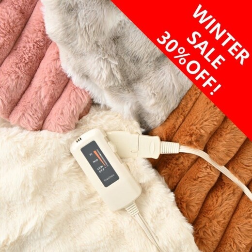 【冬物アイテムＳＡＬＥスタート！】