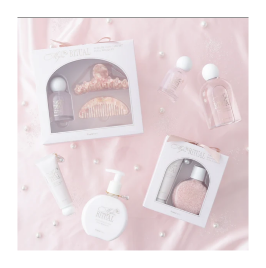【NEW】✨𓈒𓂃キラキラと香りを纏うボディケアシリーズが登場𓂃𓈒𓏸✨