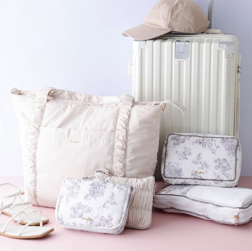 【SALE!】夏の旅行、帰省にもおすすめ👒