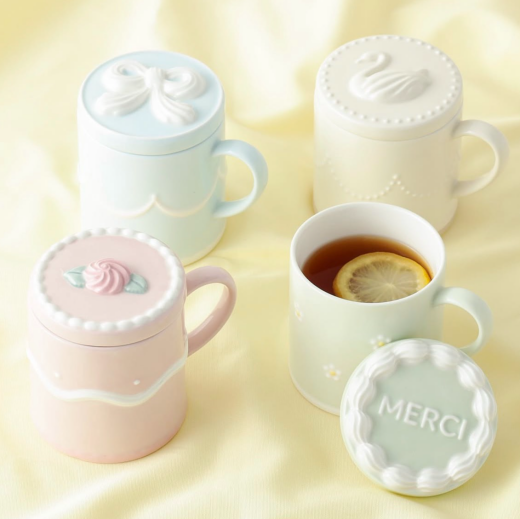 【期間限定】韓国で人気のセンイルケーキをモチーフにしたマグカップ🎂