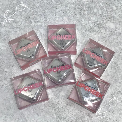 クリオエッセンシャルリップチークタップ