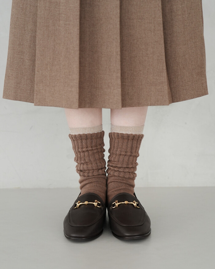 【靴下屋】今季トレンドのレイヤードスタイル ♥