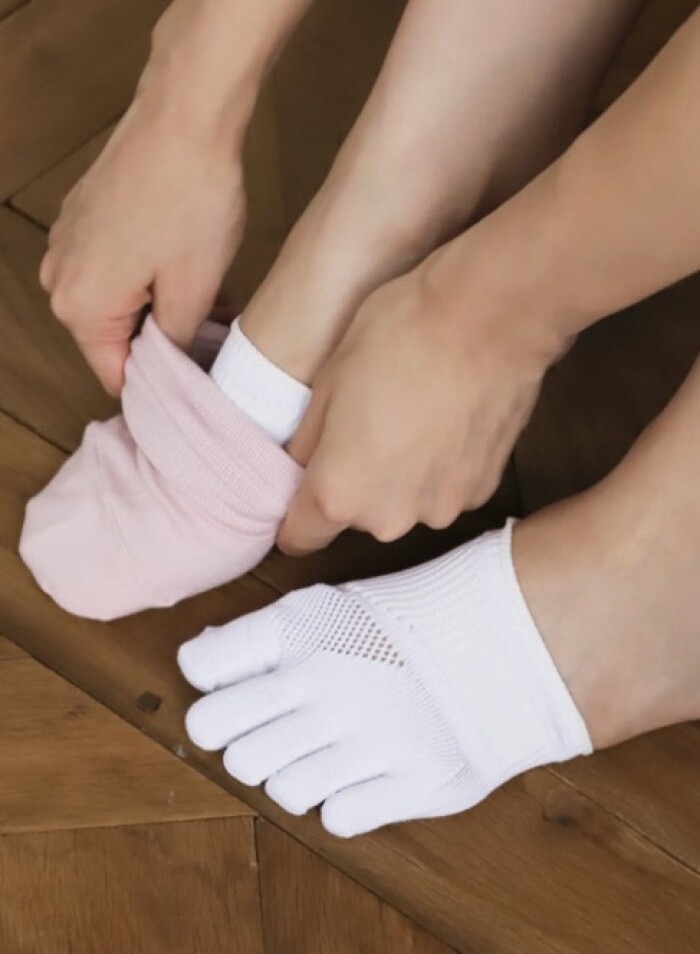 【靴下屋】外反母趾サポートソックス🍀